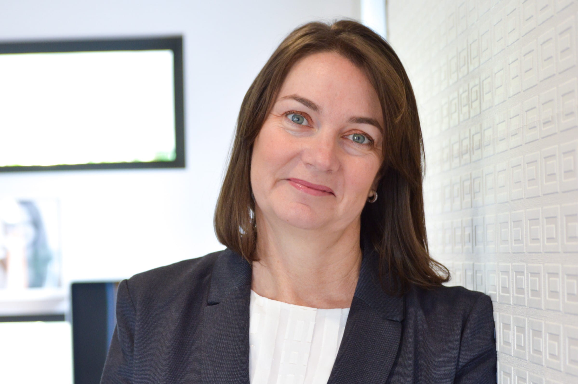 Bronwyn Weir headshot